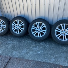 トヨタアリオン純正アルミホイール　195/65r15　スタッドレス付きの画像