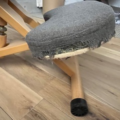 プロポーションチェア ブラウンの画像