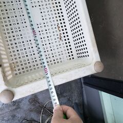 キャスター棚？？　無料　屋外使用　２～４台ありますの画像