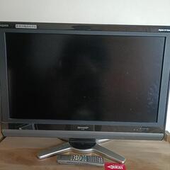 液晶カラーテレビ 32インチ