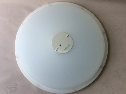 IRIS LED照明器具 CL8N-E1Y の中古品です。TI011802