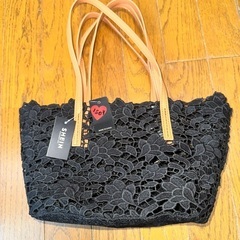 未使用、新品 - 刺繍装飾トートバッグ（1個 - 150円、2個 - 200円）の画像