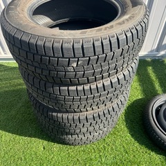 215/65r16スタッドレス　16インチ　WANLI