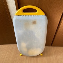 アイロン+アイロン台の画像