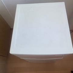 一人暮らし用冷蔵庫の画像