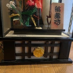 オルゴール付き破魔矢の置物の画像