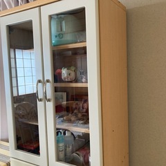 カップボードの画像