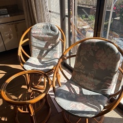 藤　テーブル　イス　セットの画像