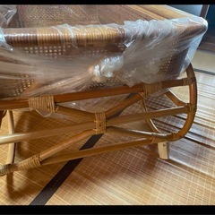 ラタン　ベビーベッド
の画像