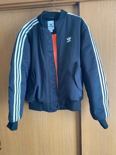 adidasジャケット