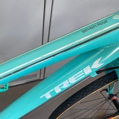 クロスバイク　TREK 7.4FX WSD 2012の画像