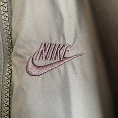NIKEダウンジャケットの画像