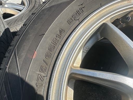 中古タイヤホイールセット　175/65R14 4穴　4本セット