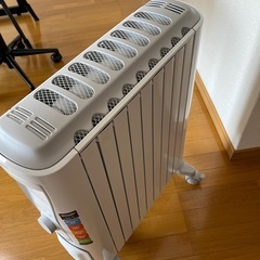 デロンギ　オイルヒーターの画像