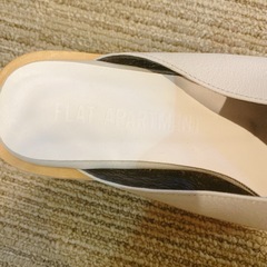 未使用 FLAT APARTMENT フラットアパートメント　スリッポン 37の画像