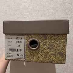 ラウンドトゥヒールパンプス/12313 ゴールド オリエンタルトラフィックの画像