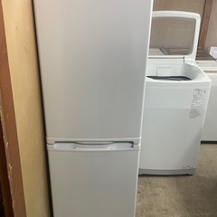 22年製 マクスゼン　冷蔵庫　140L JR142HM01WH RZ