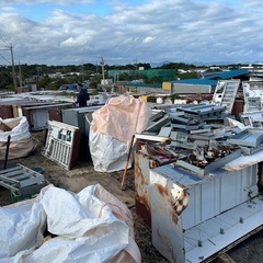 タバコの自販機分解解体作業