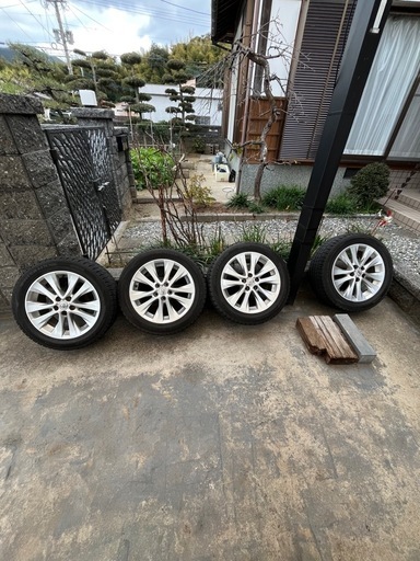 18インチ　スタッドレスタイヤホイールセット