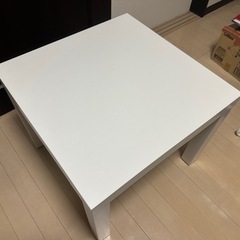 【受渡決定】イケヤ　テーブル　550mm ✖︎ 550mmの画像