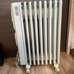デロンギ　オイルヒーター　
