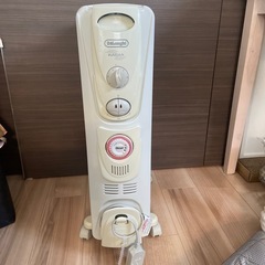 デロンギ　オイルヒーター　
の画像