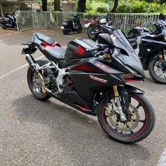 CBR250RR 1万5
千キロ程度 