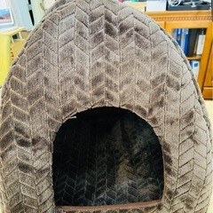 ペットハウス　犬猫　落ち着いた茶色