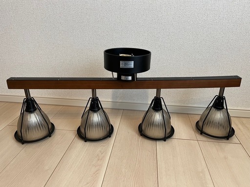 シーリングライト 天井照明 スポットライト 4灯　電球付き ウッド スチール アルミ 西海岸