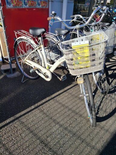 ★店頭にて試乗可★ J6541　シティサイクル　ALVECCHIO　ホワイト　26インチ　ダイナモライト　簡易クリーニング済　【リユースのサカイ柏店】　 中古自転車 　流山市 中古自転車 松戸市 中古自転車 我孫子市 中古自転車 船橋市 中古自転車 守谷市 中古自転車 取手市 中古自転車