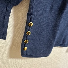 Floor nano univeise Vネックの画像