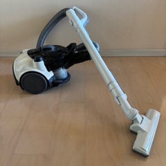 【シャープ】紙パック不要のサイクロン掃除機