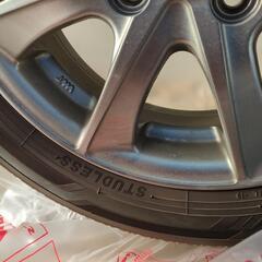 YOKOHAMA155/65R14スタットレスタイヤ3の画像