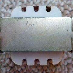 山水電気のチョーク C-20M-10A 未使用品の画像