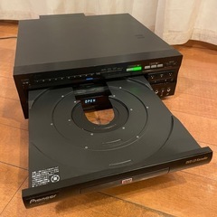 Pioneer DVL-K88 LD/DVD/Karaoke Playerの画像
