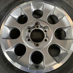 背面スペアタイヤに！FJクルーザー純正アルミホイール！ブリヂストン デューラーH/T 684Ⅱ 265/70R17付き！1本のみです！の画像