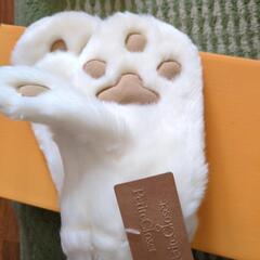 新品未使用　(=^・^=)肉球手袋　タグ付き