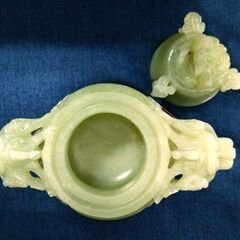 中国美術品 香炉 翡翠 緑石 台座付き 古道具 アンティーク ヴィンテージ 軟玉 茶道具 古民家 伝統工芸 札幌市 中央区 南12条の画像