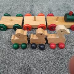 赤ちゃん用　木製玩具の画像