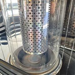 札幌【2019年製 トヨトミ 煙突ストーブ HR-G650H】最大暖房出力6.45kW 暖房目安18～29畳 煙突式輻射 煙突式ストーブ 暖房機器 TOYOTOMI  煙突ストーブ 石油ストーブ 灯油ストーブ 暖房 北20条店の画像