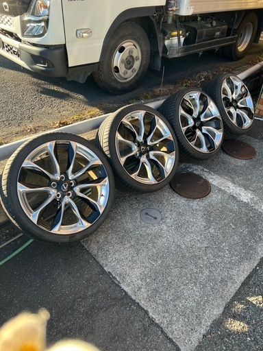 レクサスLC純正21インチ　120→114.3変換スペーサー付き