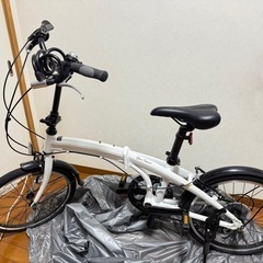 cyma 折り畳み自転車、空気入れ
の画像