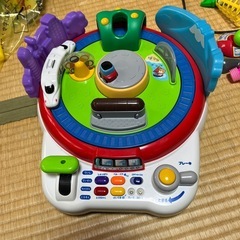 電車おもちゃ