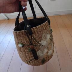 カゴバックの画像