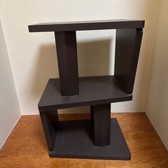 サイドテーブル