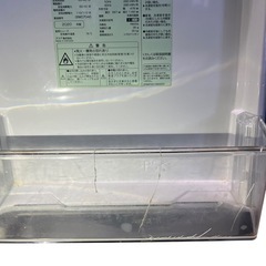 【ジ0118-09】お買い得商品‼️AQUA 冷蔵庫 2020年 ケースひび割れ有の画像