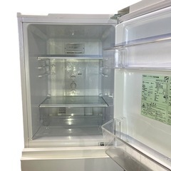 【ジ0118-09】お買い得商品‼️AQUA 冷蔵庫 2020年 ケースひび割れ有の画像