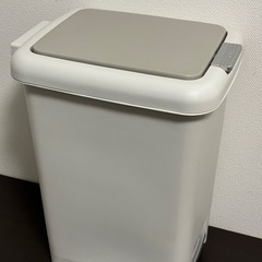 ゴミ箱　ニトリ　2wayペダルペール　20L