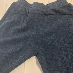 PUMA スエットセットアップの画像