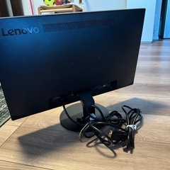 【取りに来て頂ける方】Lenovo モニターの画像